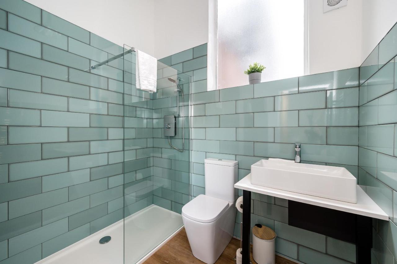 Host & Stay - Wood Street Nightlife Apartment Liverpool Extérieur photo